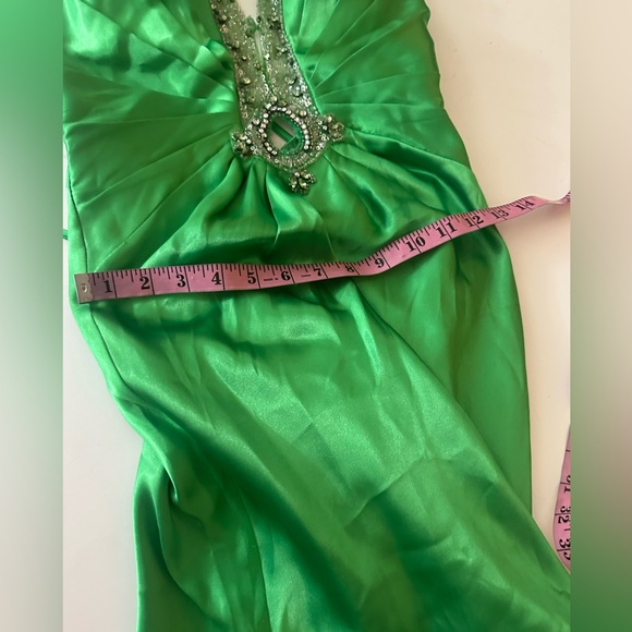 Cache Gorgeous Satin Rhinestones Beaded Sequin 90’s/Y2K Vintage Gown 2 *FLAWS* - Picture 11 of 16